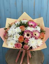 Букет цветов из:  Розы, Герберы и Хризантемы в Зеленоградском