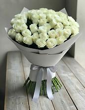 Букет 35 Белых роз в Зеленоградском
