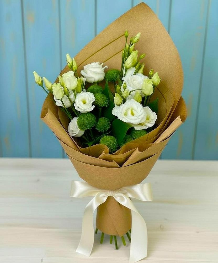 Букет цветов из: Хризантемы и Лизиантусы в Зеленоградском