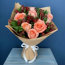 Букет цветов из:  Розы и Альстромерии в Зеленоградском
